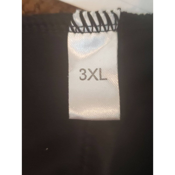 NWOT Women's Plus Black Sleeveless Ruched Keyhole Front One Piece Swimsuits- 3XL - Picture 8 of 8